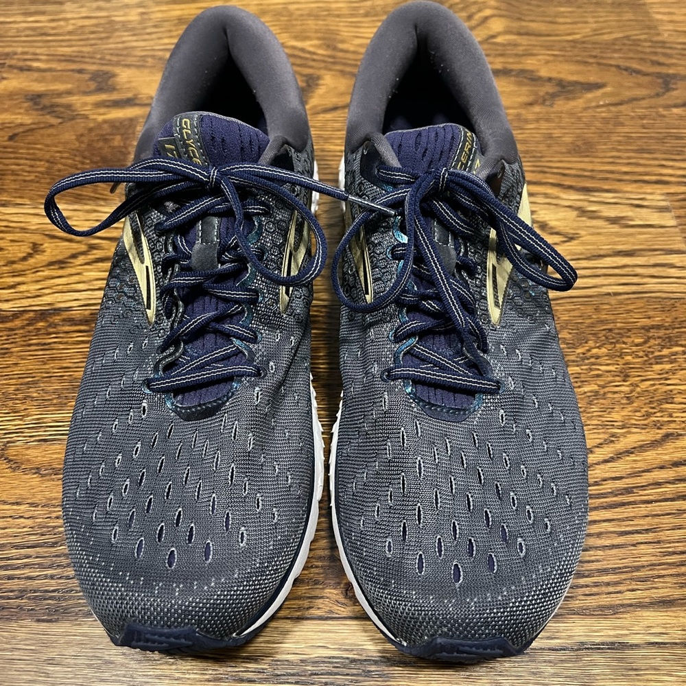 Blue/Gray Brooks Glycerin 17 - Great Used Condition